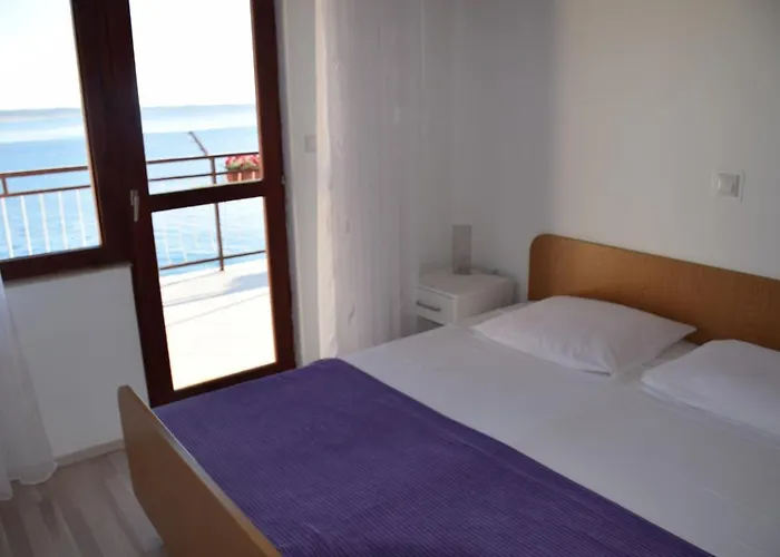 Apartman By The Sea Ladjin Porat, Paklenica - 6631 Starigrad Paklenica